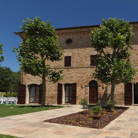 Villa Resort Tre Castelli Trecastelli Bagian luar foto